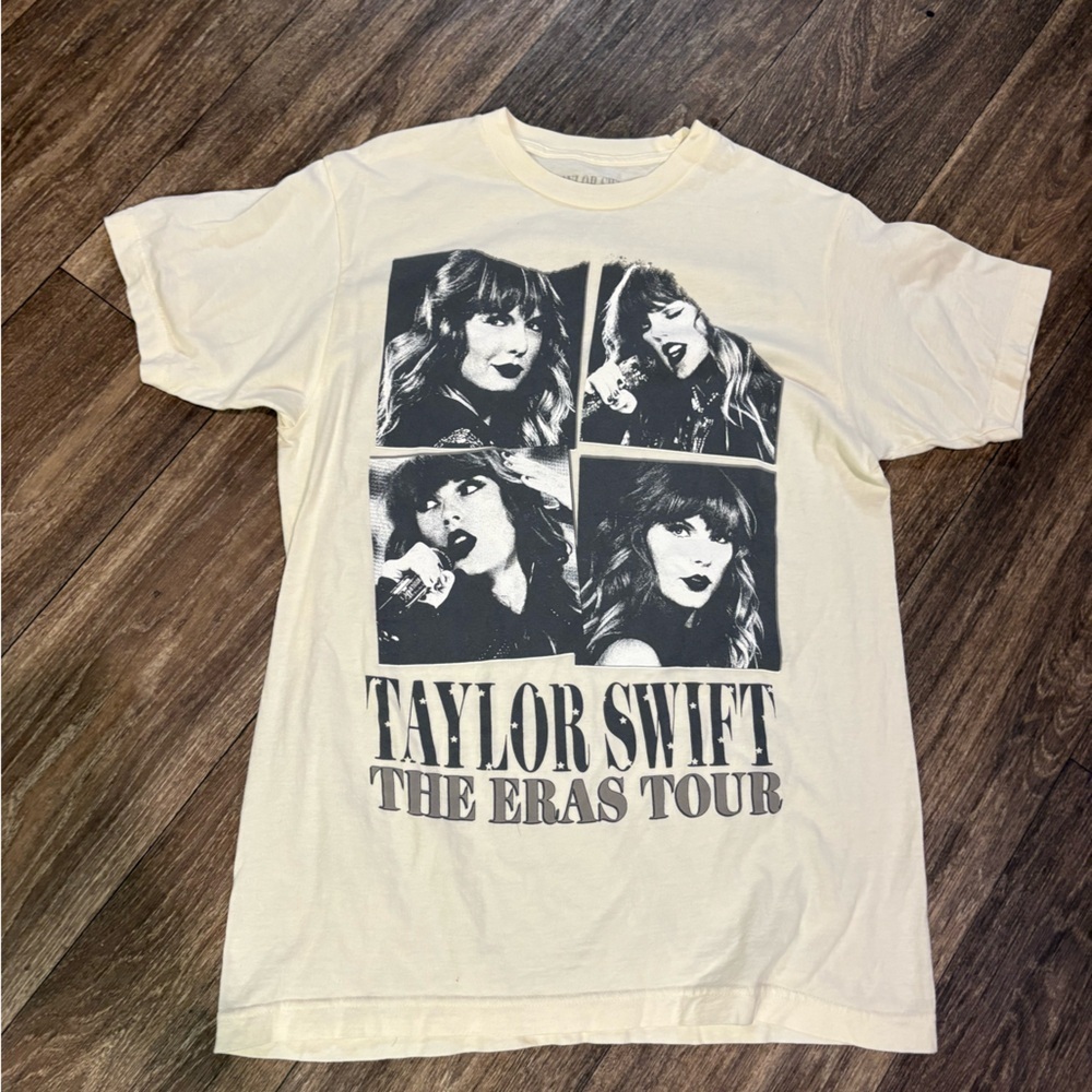 Taylor Swift The Eras Tour Official Tour T Shirt Unisex Medium